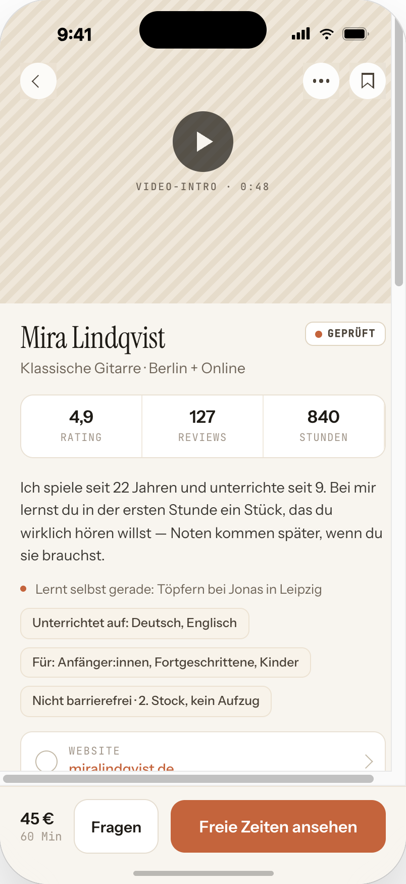 Tuto Lehrenden-Profil mit Bewertung, Angeboten und Buchen-CTA